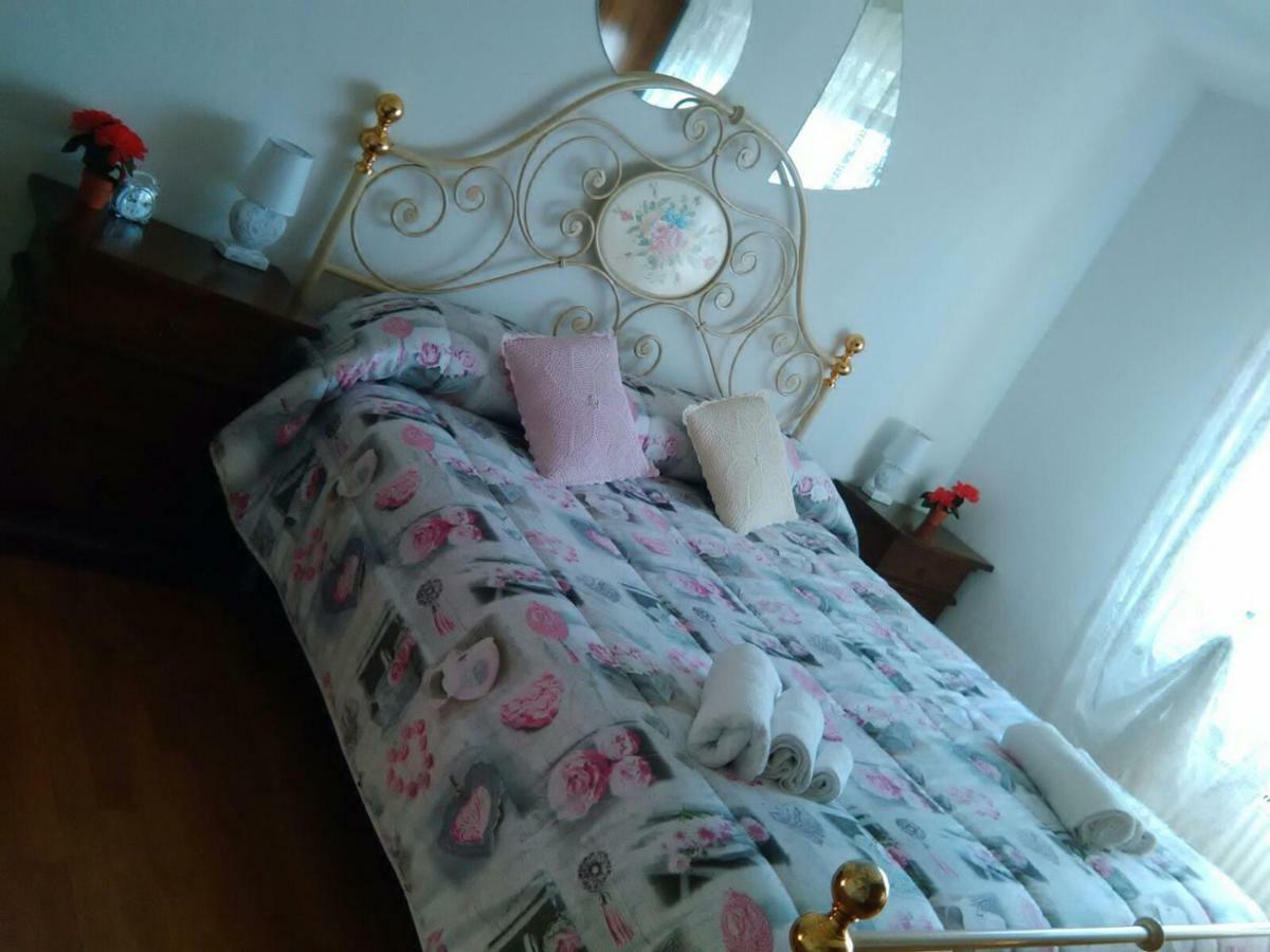 Camera Deluxe (2 Adulti + 1 Bambino)